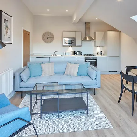 アパート Host & - Skyline